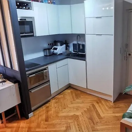 Lovely Flat Abbesses Center - Montmartre